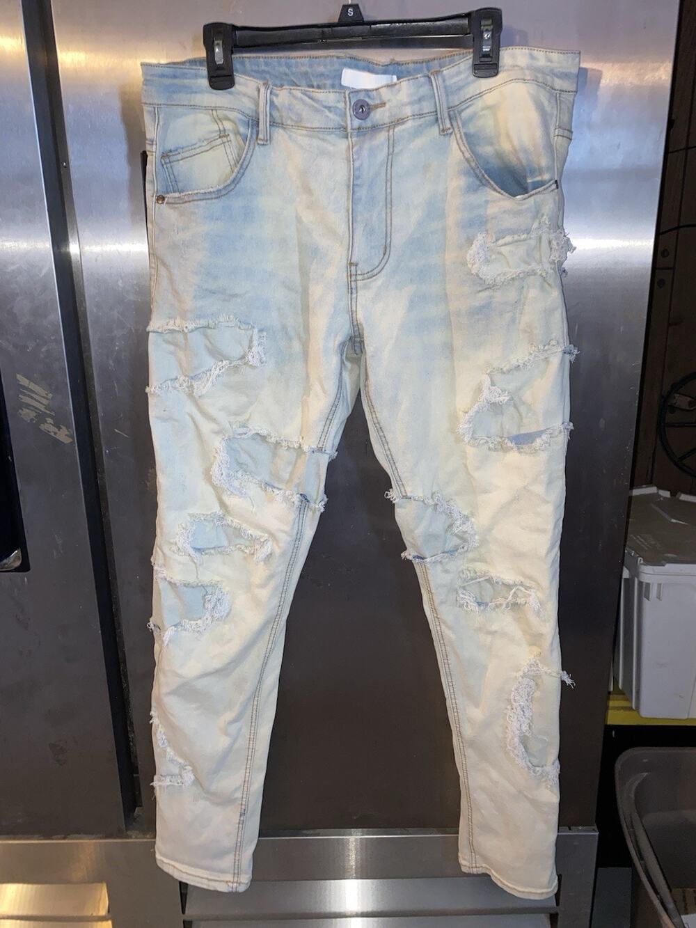KDNK Men’s 1141411 Size 38 Jeans